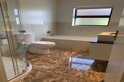 Photo of property in 4 Park Grove, Belmont, Lower Hutt, 5010