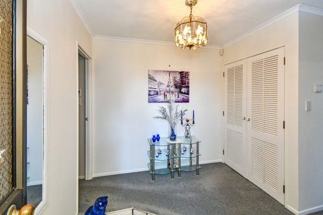 Photo of property in 23 Seaward Place, Wattle Downs, Auckland, 2103