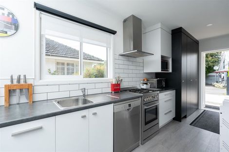 Photo of property in 18 Morrinsville Road, Hillcrest, Hamilton, 3216