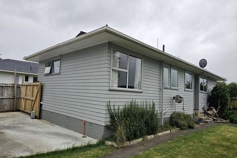 Photo of property in 5 Nan Place, Pakuranga Heights, Auckland, 2010
