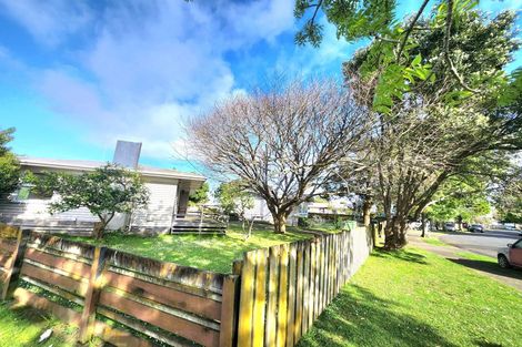 Photo of property in 25 Brentford Place, Manurewa, Auckland, 2102