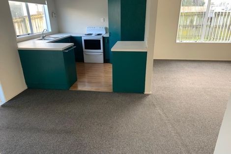 Photo of property in 8 Solveig Place, Randwick Park, Auckland, 2105