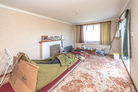 Photo of property in 5 Raupo Street, Castlecliff, Whanganui, 4501