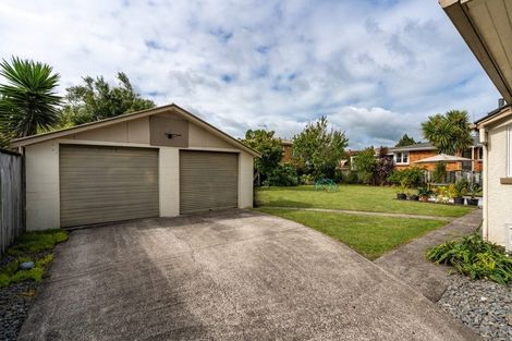 Photo of property in 37 Storey Avenue, Forest Lake, Hamilton, 3200