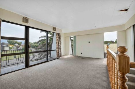 Photo of property in 74 Cressida Avenue, Stratford, 4332