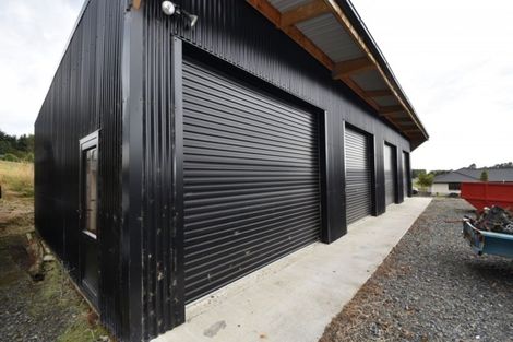 Photo of property in 50 Taiepa Road, Otatara, Invercargill, 9879
