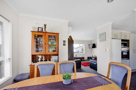 Photo of property in 319a South Road, Hawera, 4610