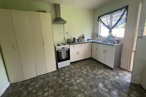 Photo of property in 82-84 Queen Street, Westport, 7825