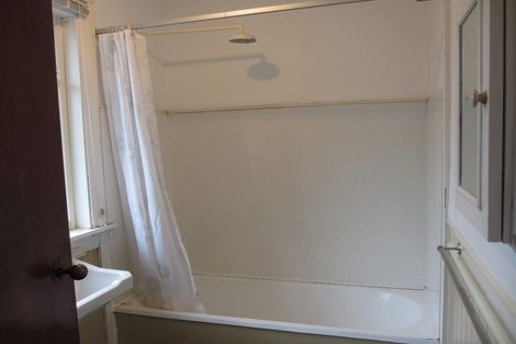 Photo of property in 172 Papanui Road, Merivale, Christchurch, 8014