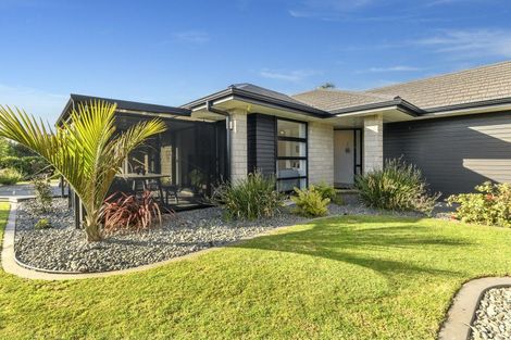 Photo of property in 1 Blanche Road, Papamoa Beach, Papamoa, 3118