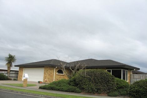 Photo of property in 38 Masefield Street, Stoke, Nelson, 7011