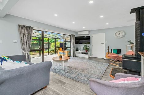 Photo of property in 413 Yaldhurst Road, Russley, Christchurch, 8042