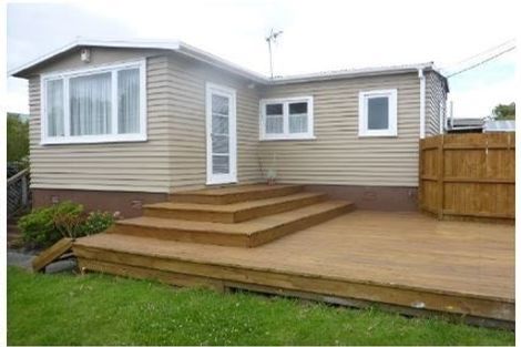 Photo of property in 70 Forrest Hill Road, Forrest Hill, Auckland, 0620