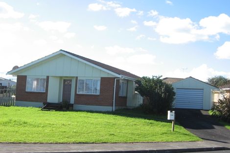 Photo of property in 12 Balfour Road, Manurewa, Auckland, 2102