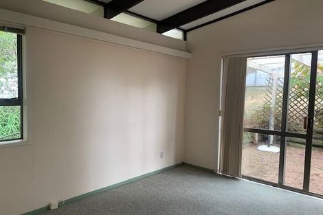 Photo of property in 765 East Coast Road, Northcross, Auckland, 0630