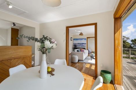 Photo of property in 51 Ferry Road, Days Bay, Lower Hutt, 5013