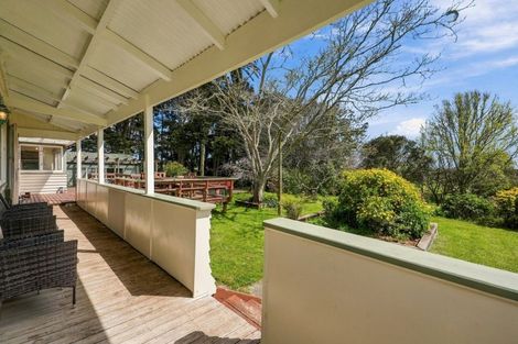 Photo of property in 2059 State Highway 16, Helensville, 0875