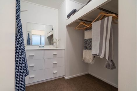 Photo of property in 19a Huia Street, Waikanae, 5036