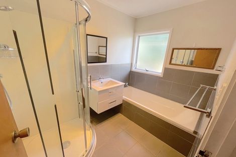 Photo of property in 17 Glenmary Place, Papatoetoe, Auckland, 2025