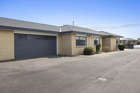 Photo of property in 80 Argyle Street, Hawera, 4610