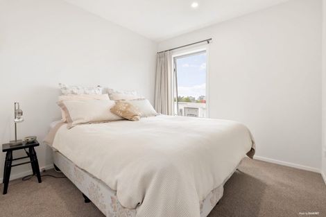 Photo of property in 4/19 Ruakiwi Road, Hamilton Lake, Hamilton, 3204