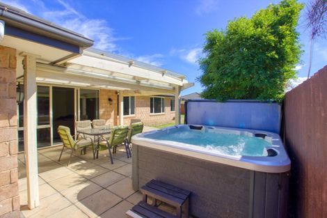 Photo of property in 10 Macartney Avenue, Halswell, Christchurch, 8025