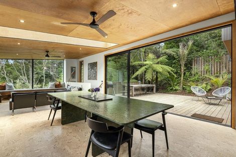 Photo of property in 13 Kauri Road, Birkenhead, Auckland, 0626