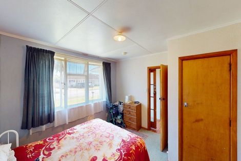 Photo of property in 5 Hinemoa Street, Levin, 5510