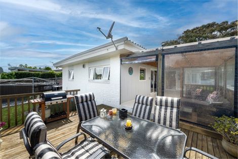 Photo of property in 65 O'halloran Road, Howick, Auckland, 2014