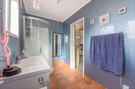 Photo of property in 27 Tramway Road, Beach Haven, Auckland, 0626