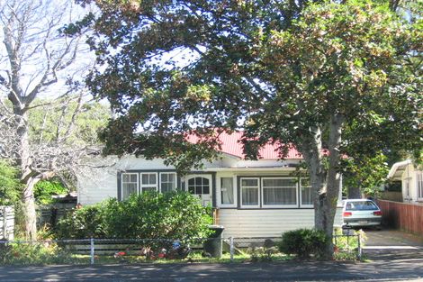 Photo of property in 8 Kellow Street, Wallaceville, Upper Hutt, 5018