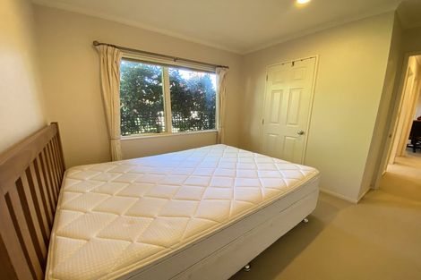 Photo of property in 6e Clearwater Cove, West Harbour, Auckland, 0618