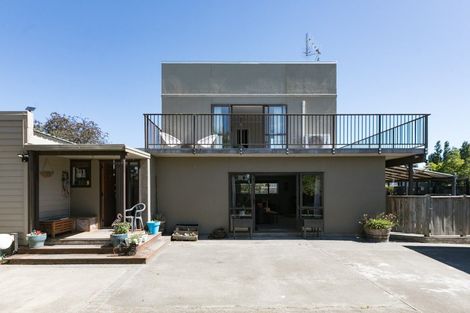 Photo of property in 41 Mcgreevy Street, Waipawa, 4210