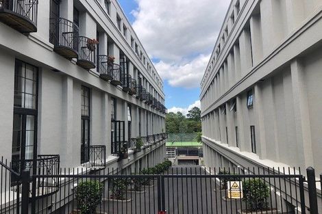 Photo of property in Dakota Buildings, 3c/5 Cheshire Street, Parnell, Auckland, 1052