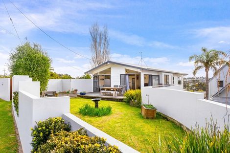 Photo of property in 1/89 Knights Road, Rothesay Bay, Auckland, 0630