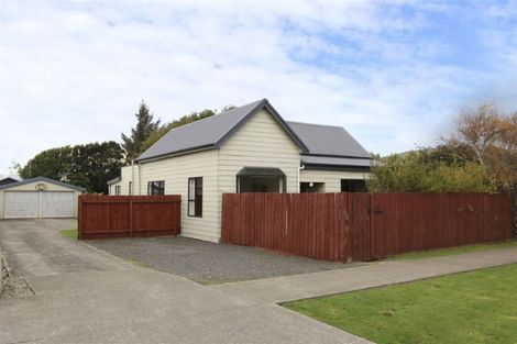 Photo of property in 12 Robertson Street, Richmond, Invercargill, 9810