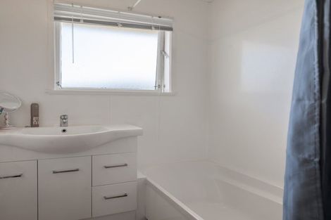 Photo of property in 9 Totaravale Street, Pukehangi, Rotorua, 3015