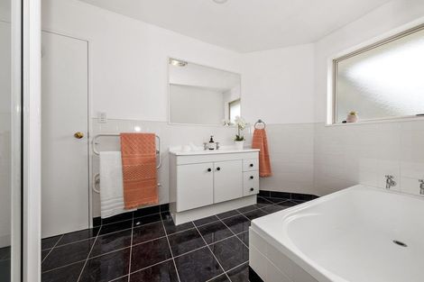 Photo of property in 18a Parsonage Road, Woodend, 7610