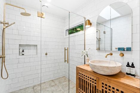 Photo of property in 74 Clinton Road, Tawharanui Peninsula, Matakana, 0986