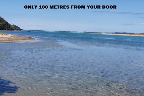 Photo of property in 43 Te Maika Road, Ngunguru, Whangarei, 0173