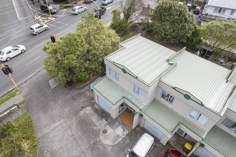 Photo of property in 1/351 West Coast Road, Glen Eden, Auckland, 0602