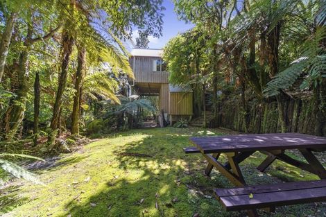 Photo of property in 41 Kaiuru Avenue, Pukawa Bay, Turangi, 3381