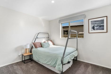 Photo of property in 17a Mataraki Place, Wanaka, 9305