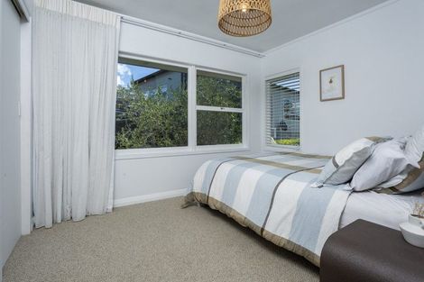 Photo of property in 13 Hume Drive, Hillcrest, Auckland, 0627