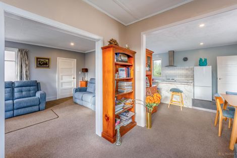 Photo of property in 26 Rhodes Street, Waimate, 7924