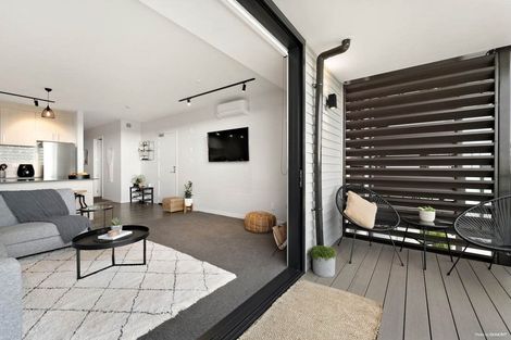 Photo of property in 10/4161 Great North Road, Glen Eden, Auckland, 0602