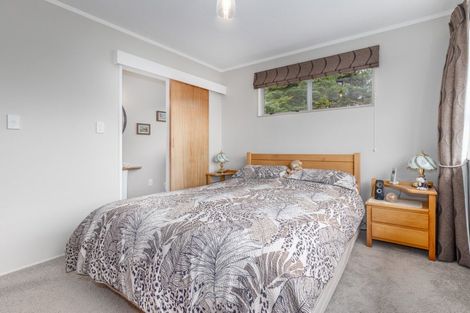 Photo of property in 10 Bosun Terrace, Whitby, Porirua, 5024