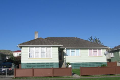 Photo of property in 60 Warspite Avenue, Cannons Creek, Porirua, 5024