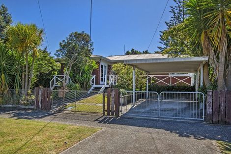 Photo of property in 3 Taraire Crescent, Otangarei, Whangarei, 0112