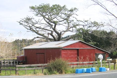 Photo of property in 124 Mahurangi East Road, Snells Beach, 0920